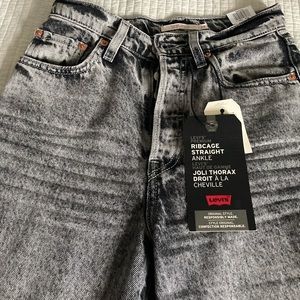Levi’s ribcage jeans